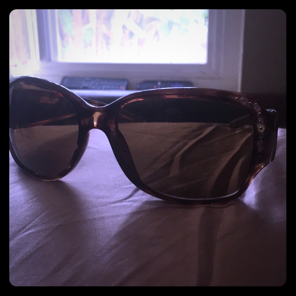 Sanrio Hello Kitty tortoise sunglasses